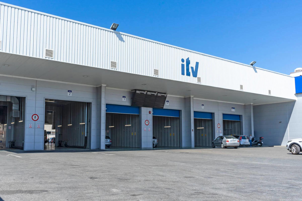 Citroën, La DGT cambia los plazos de la ITV para estos vehículos: tendrán que hacer la inspección dos veces al año