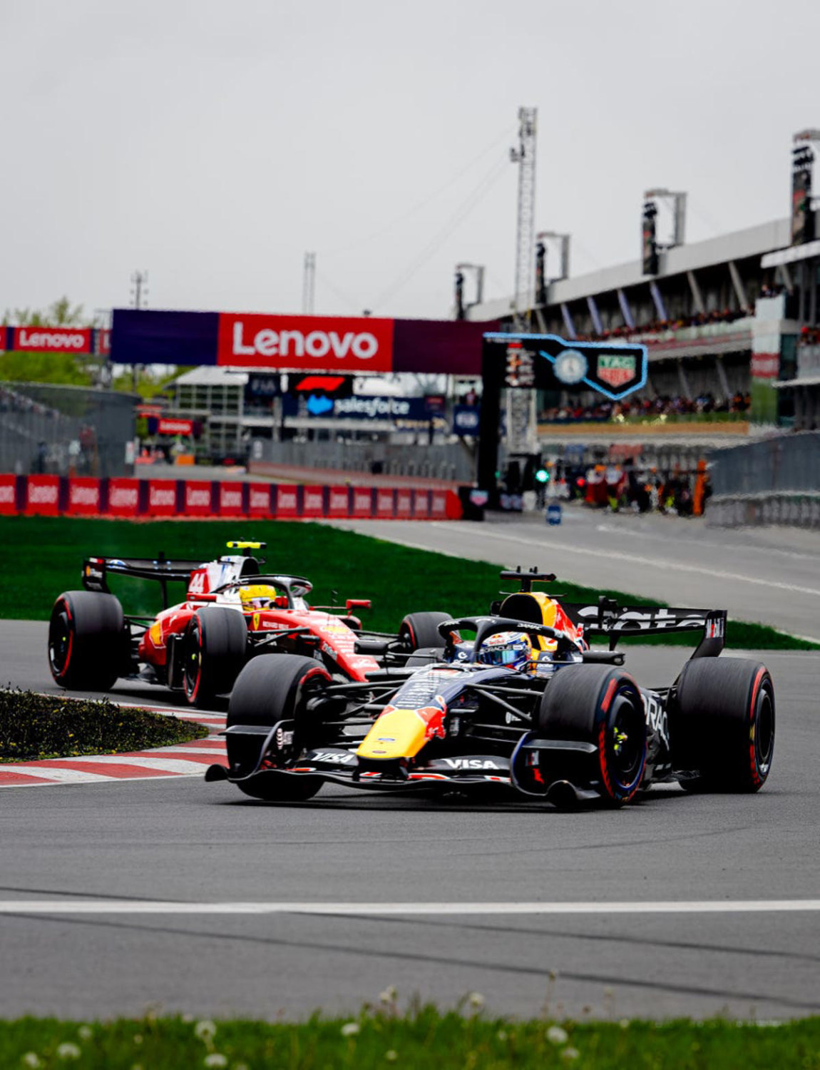 Stefano Domenicali sorprende y afirma que la F1 está de acuerdo con la FIA para que vuelvan los V8