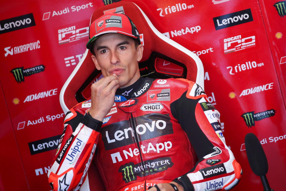 Marc Márquez baja de la nube a Ducati frente a Jorge Martín y Bezzecchi en el GP de Italia: "No..."