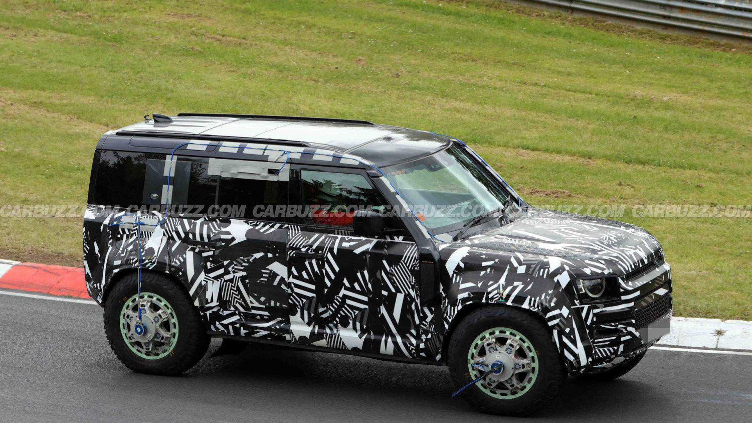 Land Rover's new Defender could be a rich man's Raptor in the making