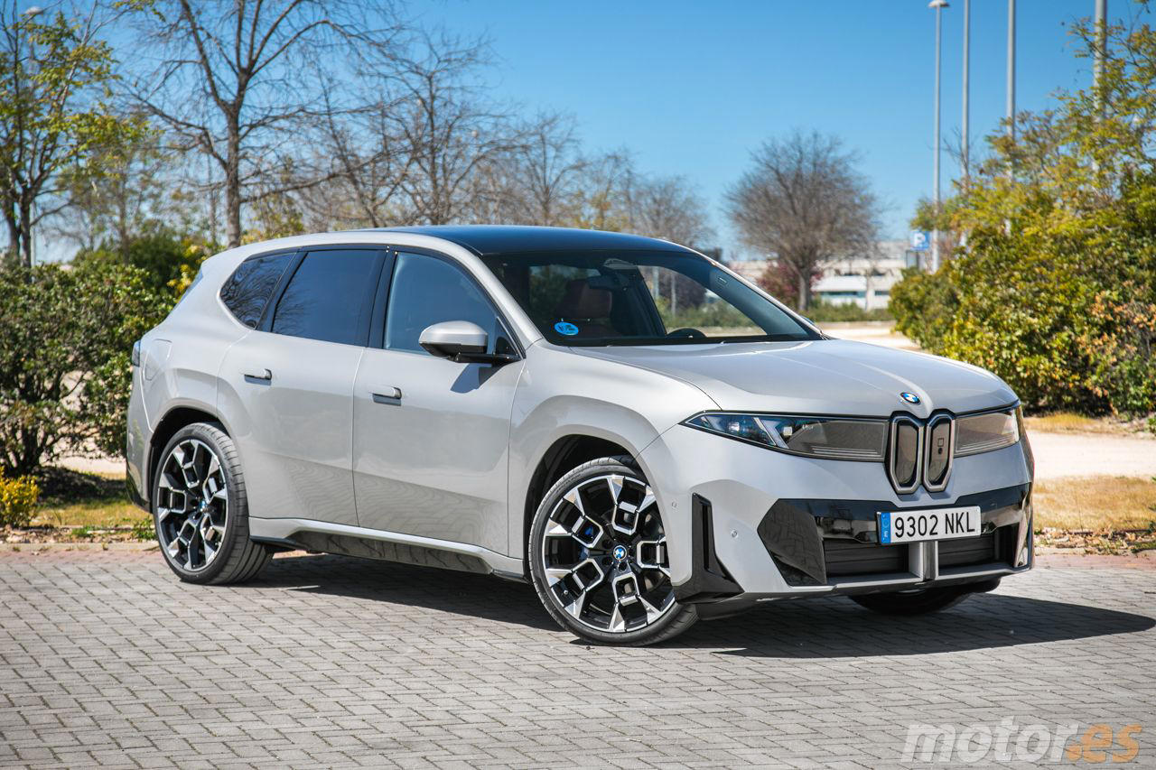 BMW detecta un fallo serio en el iX3 y llama a revisión por riesgo durante la carga