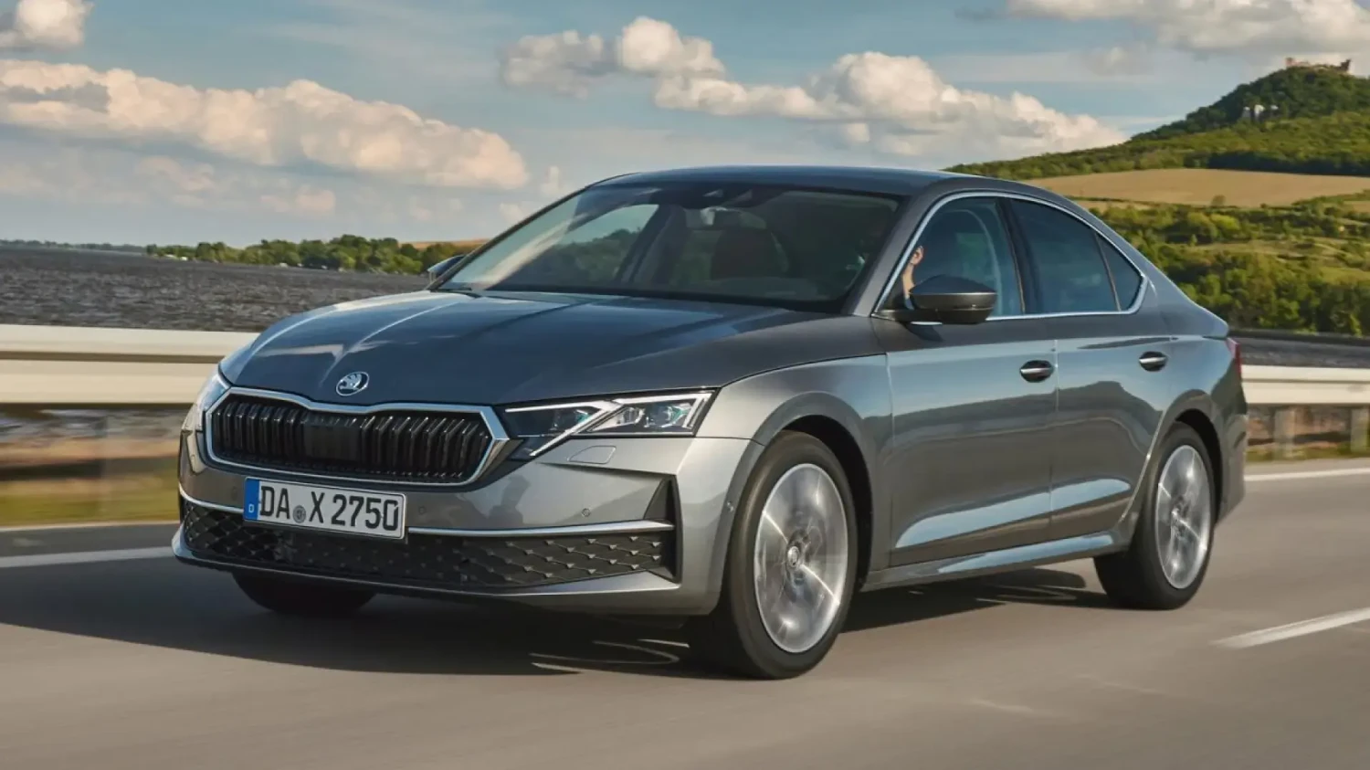 Con estos coches diésel podrás ir de Madrid a Barcelona por menos de 50 euros