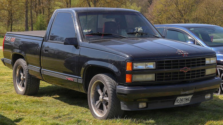 Before Hemi and Viper-powered Rams, these two pickups were modern muscle truck pioneers