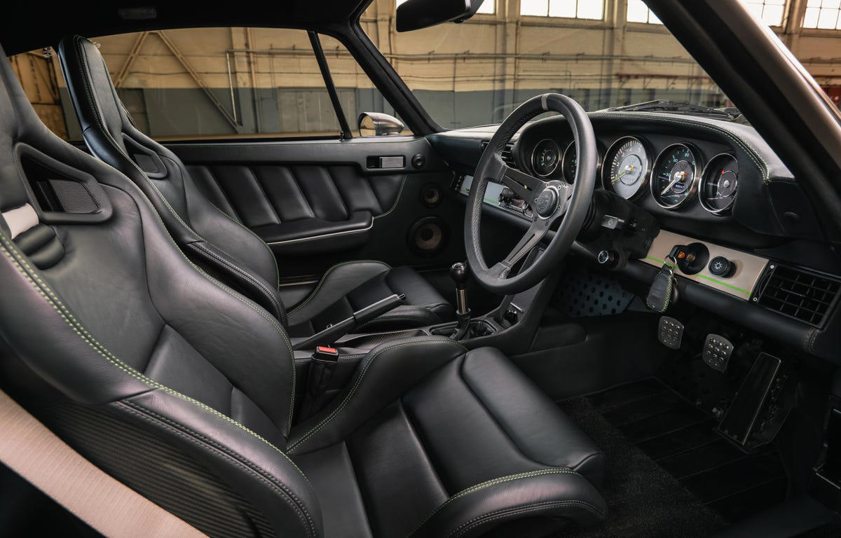 Este Porsche 911 restomod de Theon Design mezcla alma clásica y prestaciones casi de GT3