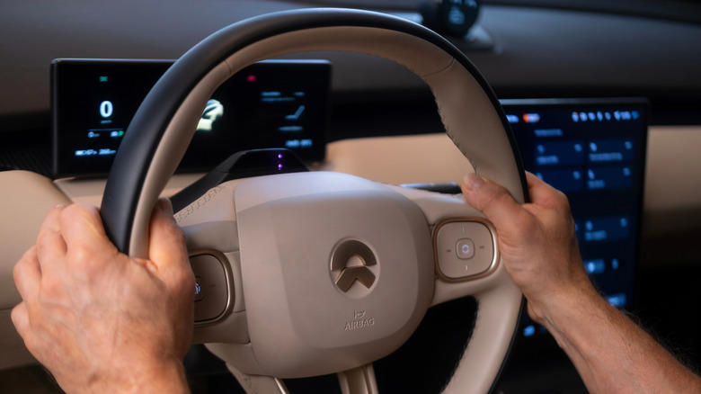 Does resting your hand on the shifter wear out a manual transmission?