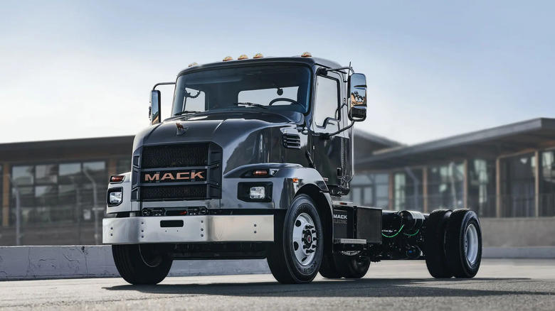 How much horsepower does a Mack truck have?