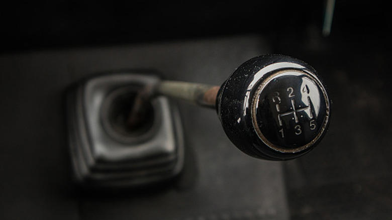 Are all gear shift knobs universal? Here's what you should know