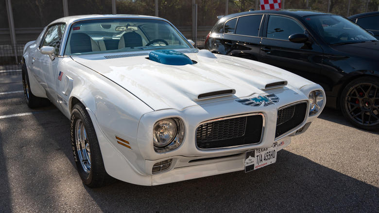 Why This Rare Engine Wasn't The Formidable Muscle Car V8 Pontiac Had Hoped
