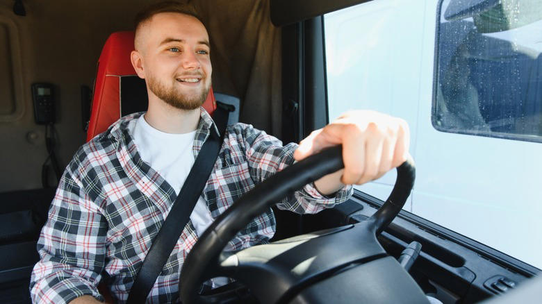What does it mean to be an owner-operator of a semi truck?