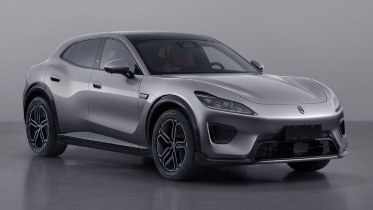 Polémica con el nuevo SUV eléctrico de Huawei: Ferrari desmiente el fichaje de su exdiseñador jefe