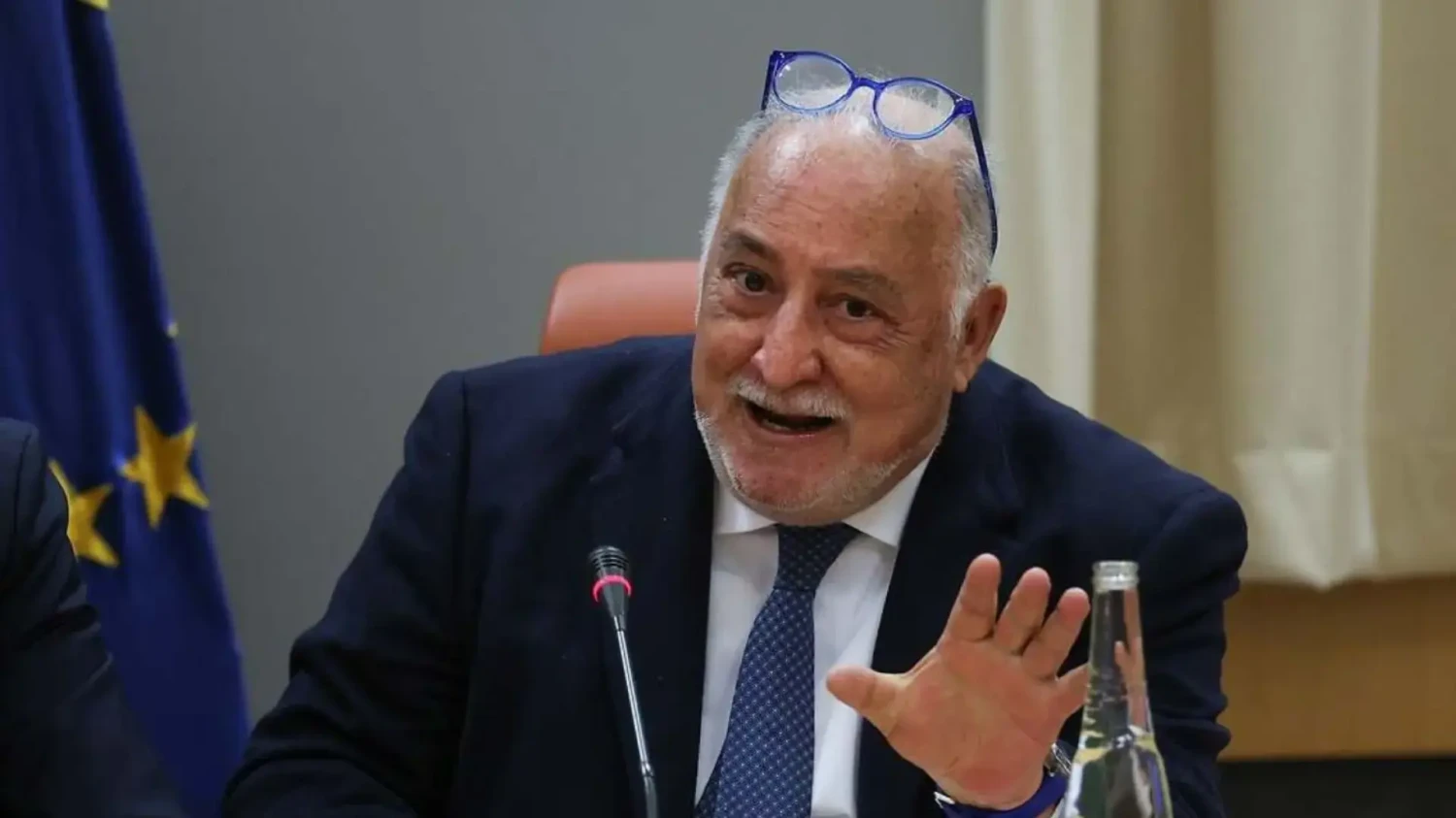 Pere Navarro, director de la DGT, se pone serio: 