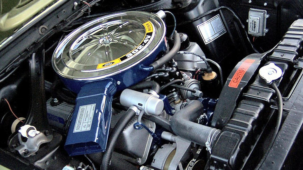Ford, The Ford V8 that stayed relevant longer than expected