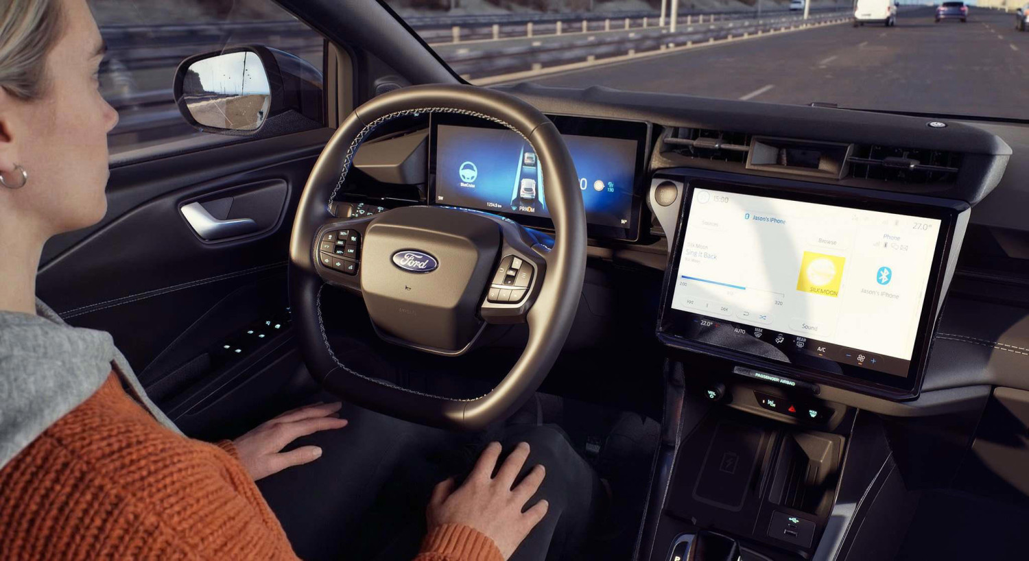 El Ford Kuga se convierte en el primer coche fabricado en España con conducción sin manos