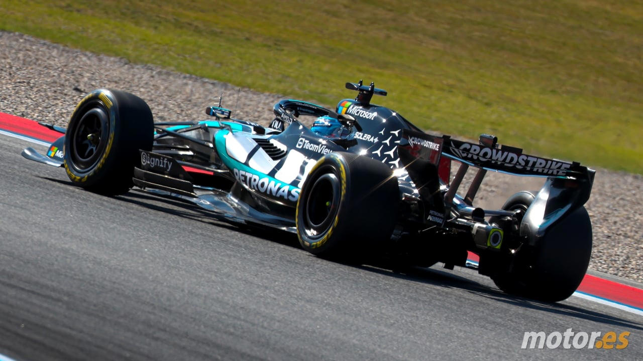 Russell resiste el empuje de un sensacional Hamilton; Leclerc la lía y Alonso ve cortada su histórica racha