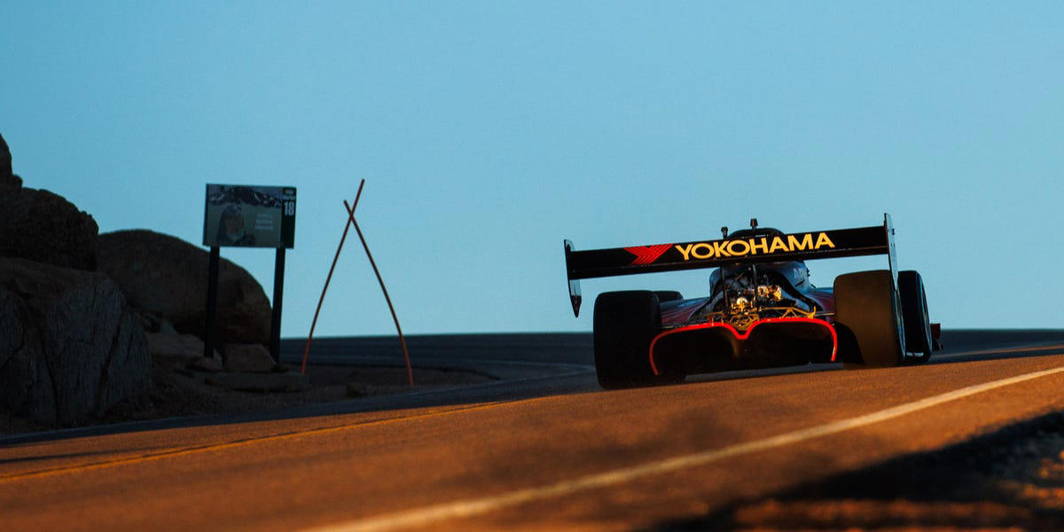 Watch Robin Schute's custom-built open-wheeler set a Pikes Peak hill climb record