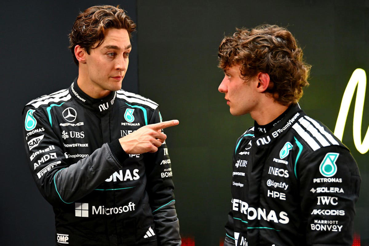 Toto Wolff y su aviso a Antonelli y George Russell ante una batalla en Mercedes: "Los despediría"