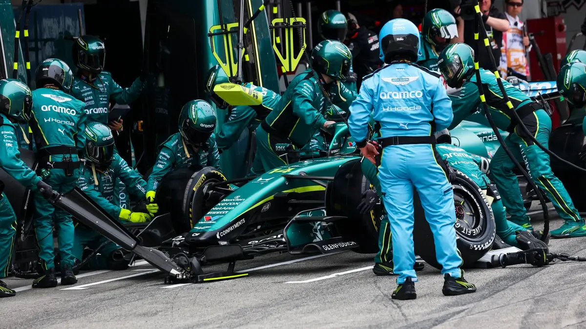 Aston Martin, Aston Martin firma un curioso acuerdo para mejorar el rendimiento de Alonso y Stroll