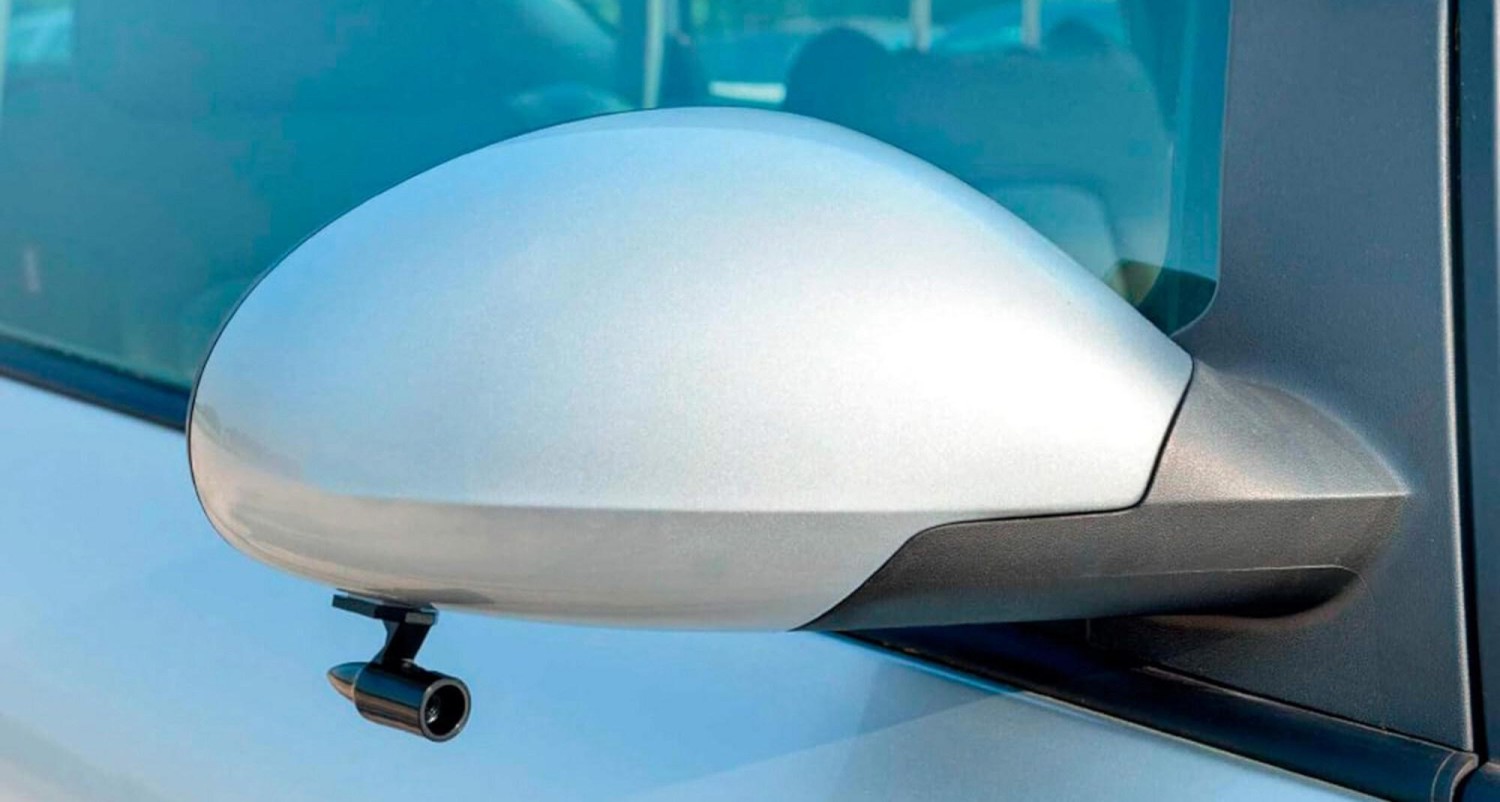 La Guardia Civil lo deja claro: si ves esta señal mientras conduces, esto es lo que tienes que hacer