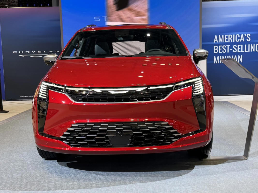 2027 Chrysler Pacifica looks striking in person, but the interior's something else