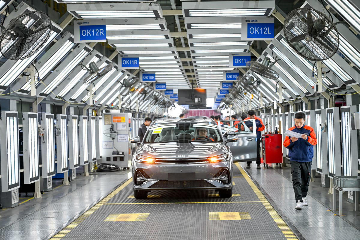 China looms large in shifting auto market