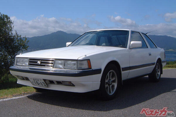 なぜ昔の高級車はこんなにカッコいい? ピラーレスが生んだクラウン・ソアラなど名車の魅力解説