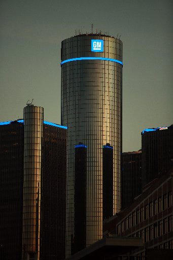 What GM, Ford lose when their logos disappear from high-profile sites