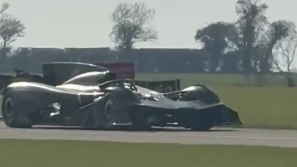 El prototipo secreto de Aston Martin al descubierto