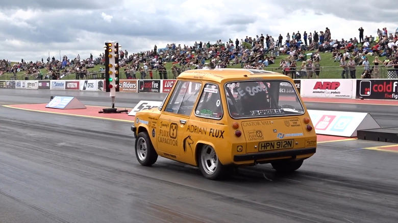 Someone turned this tiny 1970s car into a Lamborghini-beating machine