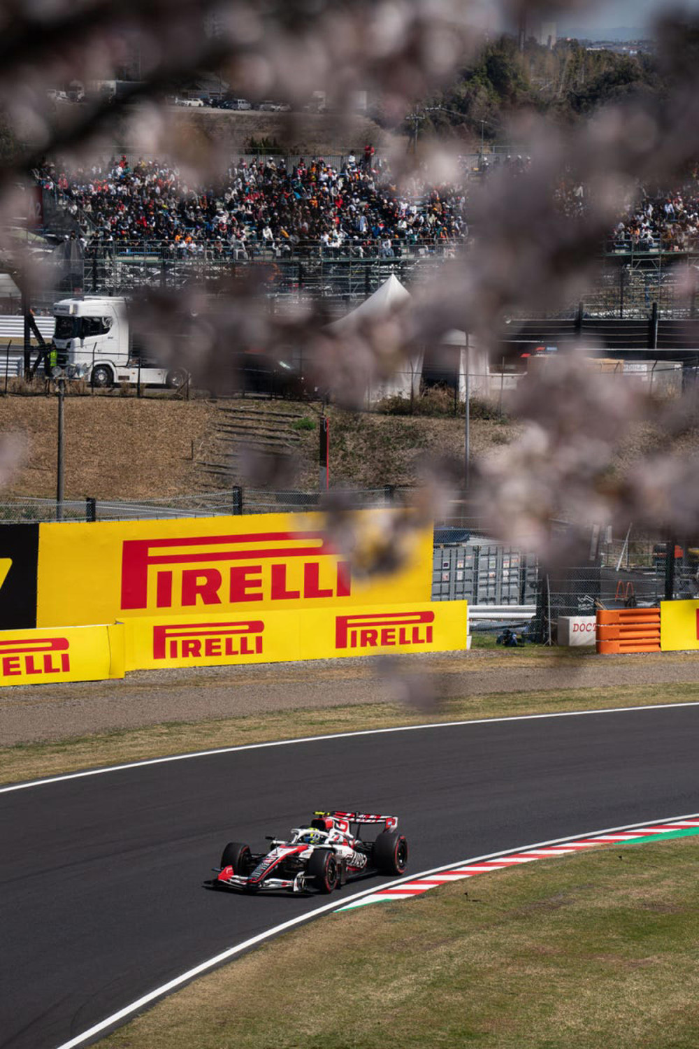 Nikolas Tombazis, director técnico de la FIA, da posibles pistas sobre el futuro de la F1 2026