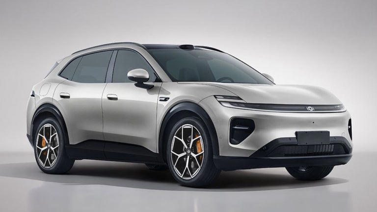 Este SUV chino con doble motor y carga a 800V pone nerviosos a los fabricantes europeos