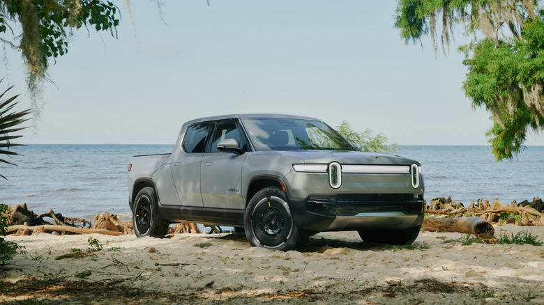 10 of the fastest accelerating electric cars, ranked by 0-60 times