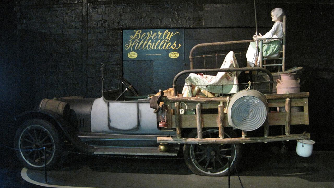 The Beverly Hillbillies truck wasn’t just a prop—it came from real survival