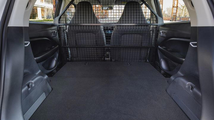 El Leapmotor T03 estrena versión comercial por menos de 18.000 € y apunta directo al Dacia Spring Cargo