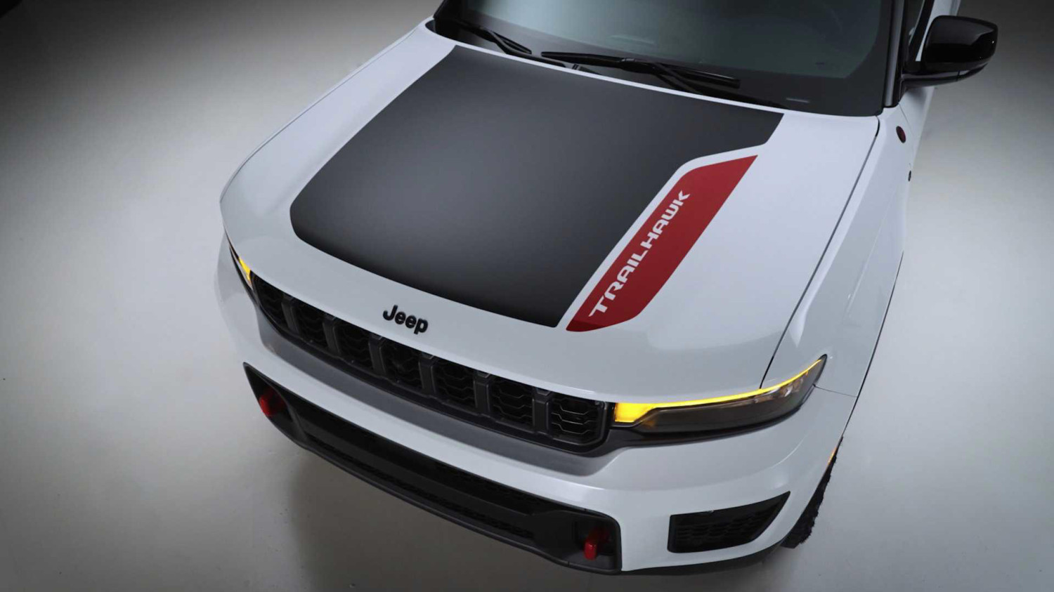 Jeep confirms the Grand Cherokee Trailhawk is headed back to the dirt