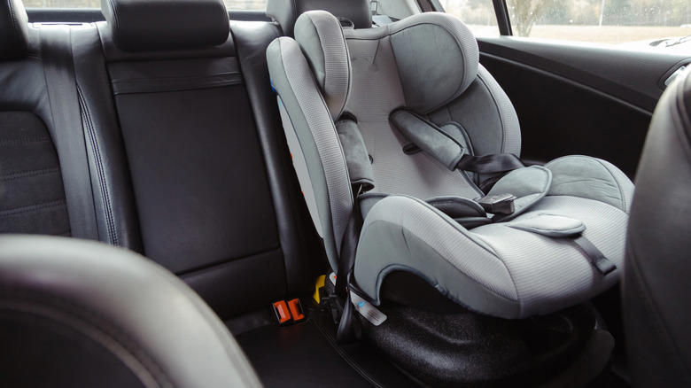 Car seat manufacturers face new testing regulations to keep kids safer