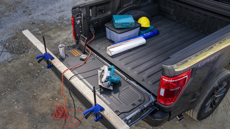10 must-have features to look for in a new truck