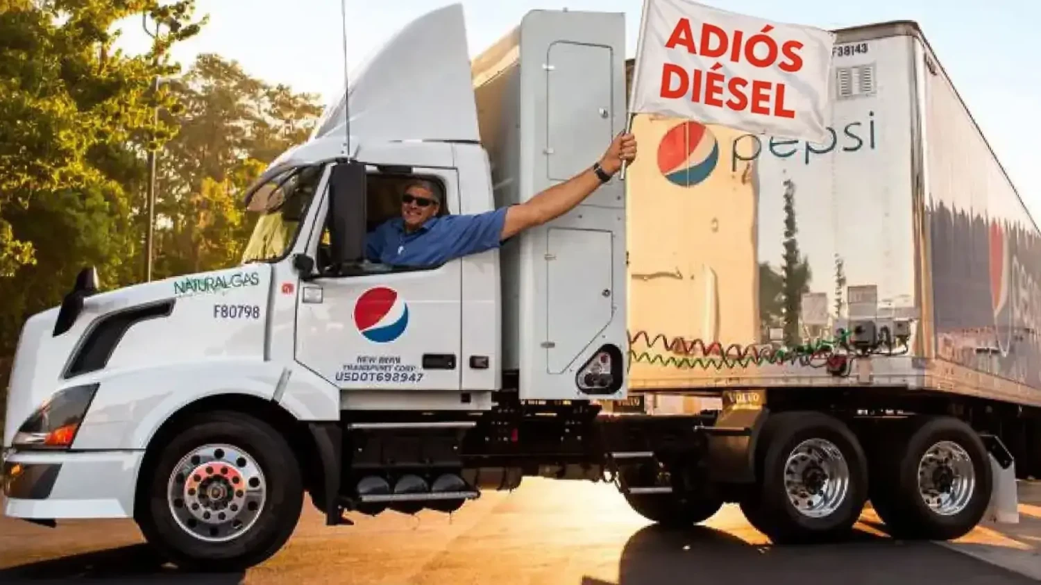 El rival más fuerte de Coca‑Cola transforma 8 camiones diésel en 100% eléctricos con los que recorrerá 480.000 kilómetros al año