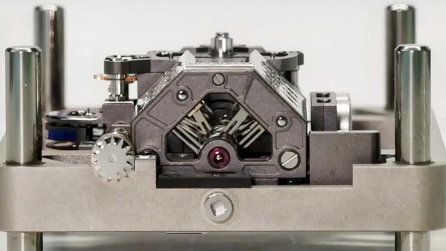 The smallest 16-cylinder engine in the world