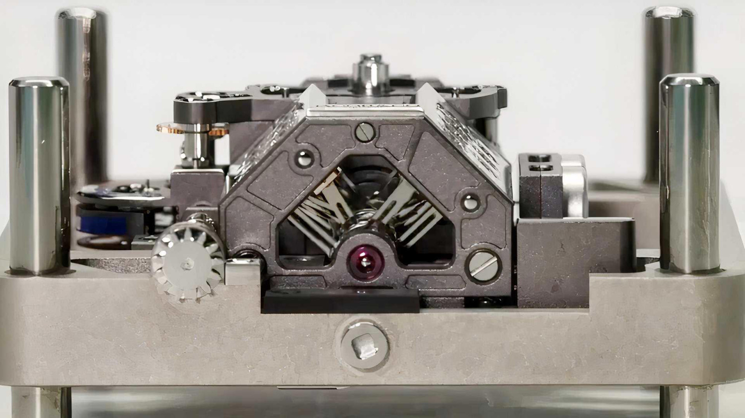 The smallest 16-cylinder engine in the world