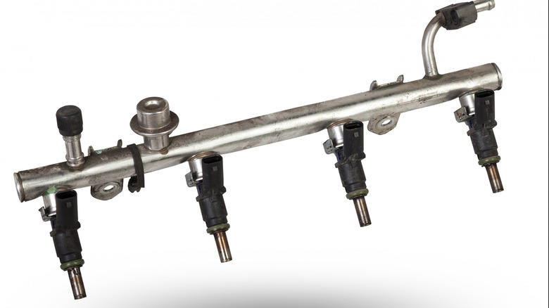 Fuel injection vs carburetor: The biggest pros and cons