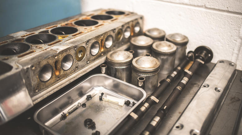 Here's how to tell if your piston rings are stuck (and what to do about it)