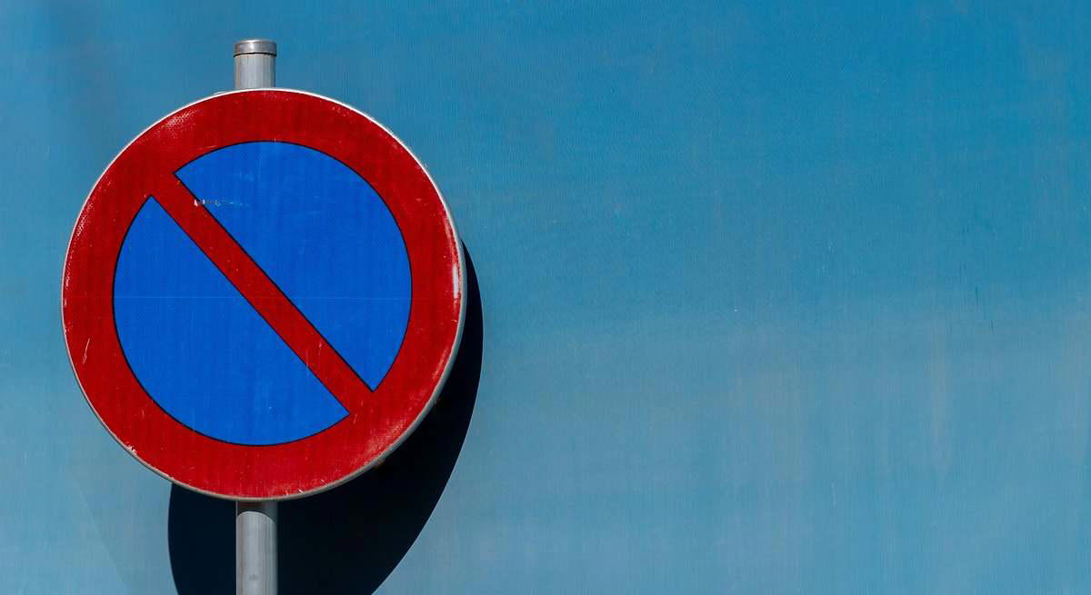 Edén Diez, profesor de autoescuela: "Cuidado porque hay cinco sitios donde tienes totalmente prohibido estacionar"