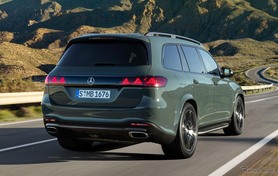 「デザインやばめ」メルセデスベンツの新型『GLS』、大型化したヘッドライトと「ベンツマーク」がSNSで話題に