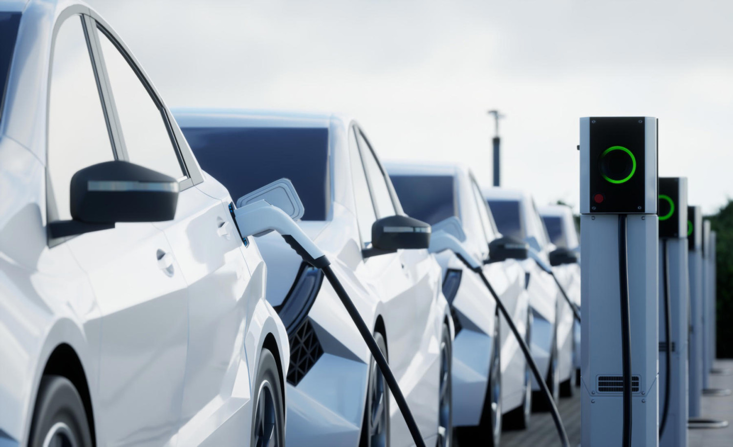 Coches eléctricos frente a los de combustión: ¿cuáles se averían más? Esta es la respuesta que muchos no esperan