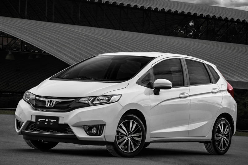 Honda sued again over peeling white paint