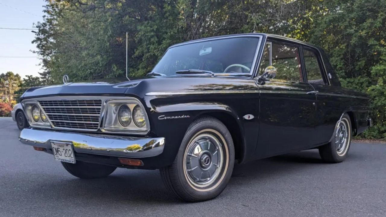 Supercharged power gave the 1964 Studebaker Commander R2 an edge