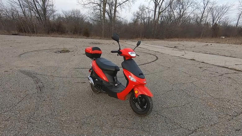 E-bike vs. moped: Pros, cons, and differences between them explained