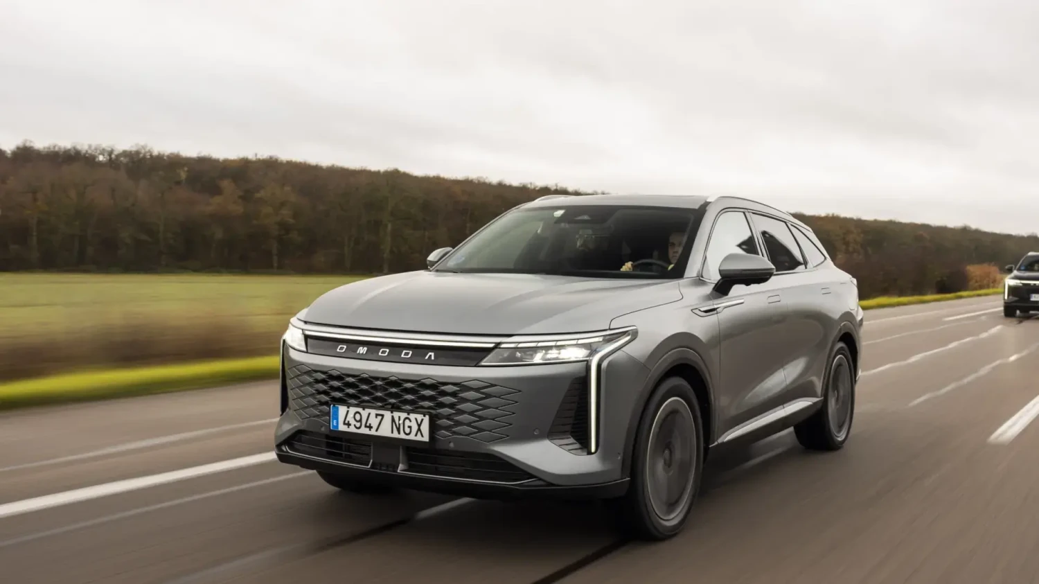 Tecnología de vanguardia, un diseño dinámico y el rendimiento más eficiente: conoce el nuevo híbrido enchufable que redefine el sector