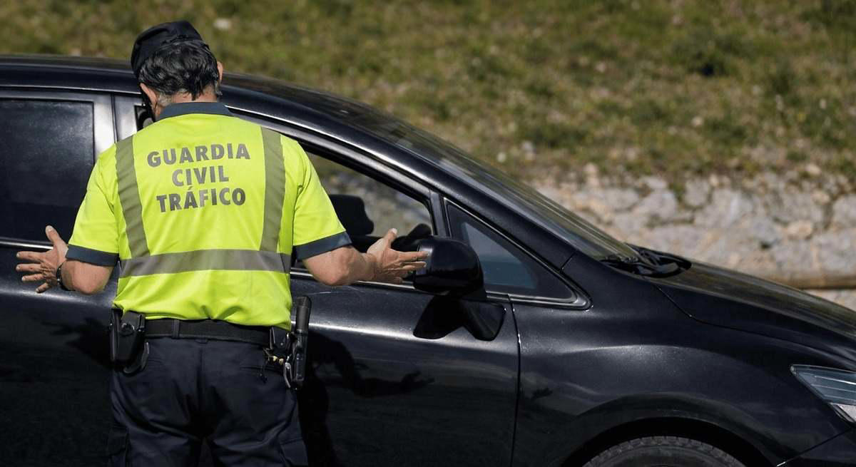 España bate récord histórico de multas: la DGT supera los 6,1 millones en 2025, una cada 5 segundos