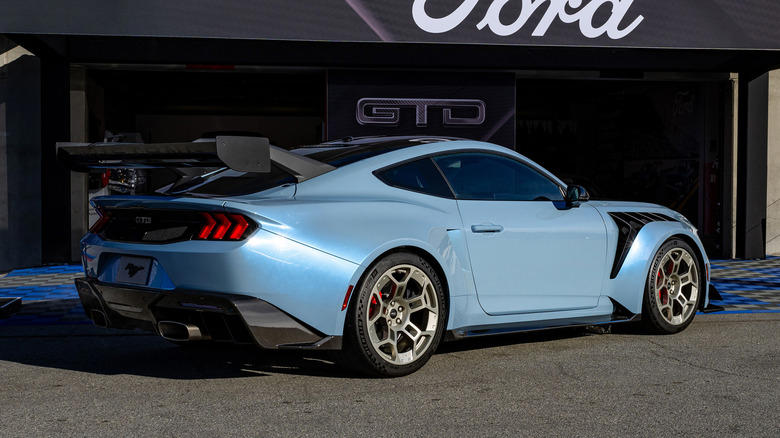 Why Ford says new Mustang GTD owners shouldn't drive their cars for 30 days